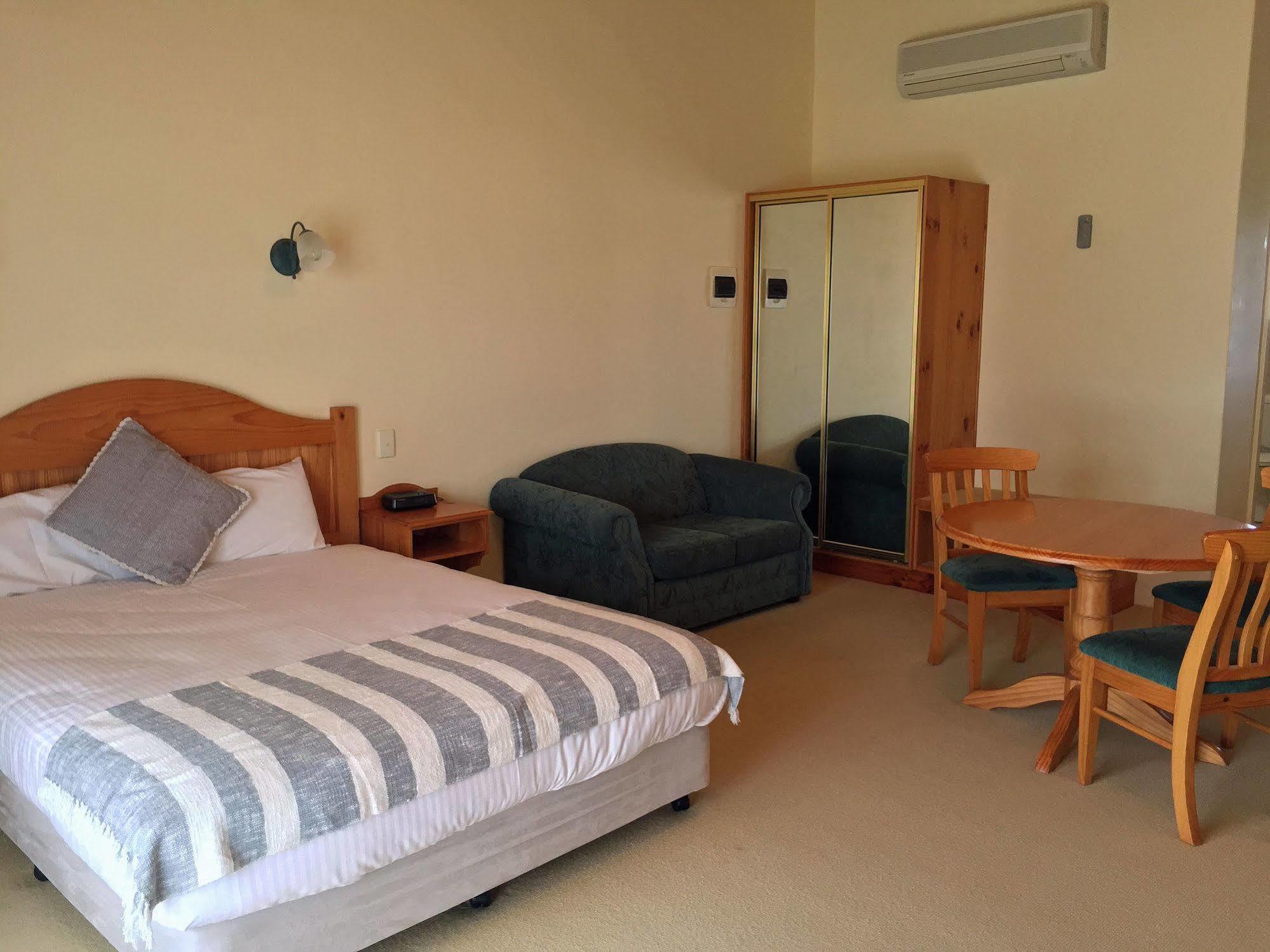 Coonawarra Place Motor Inn Exterior foto